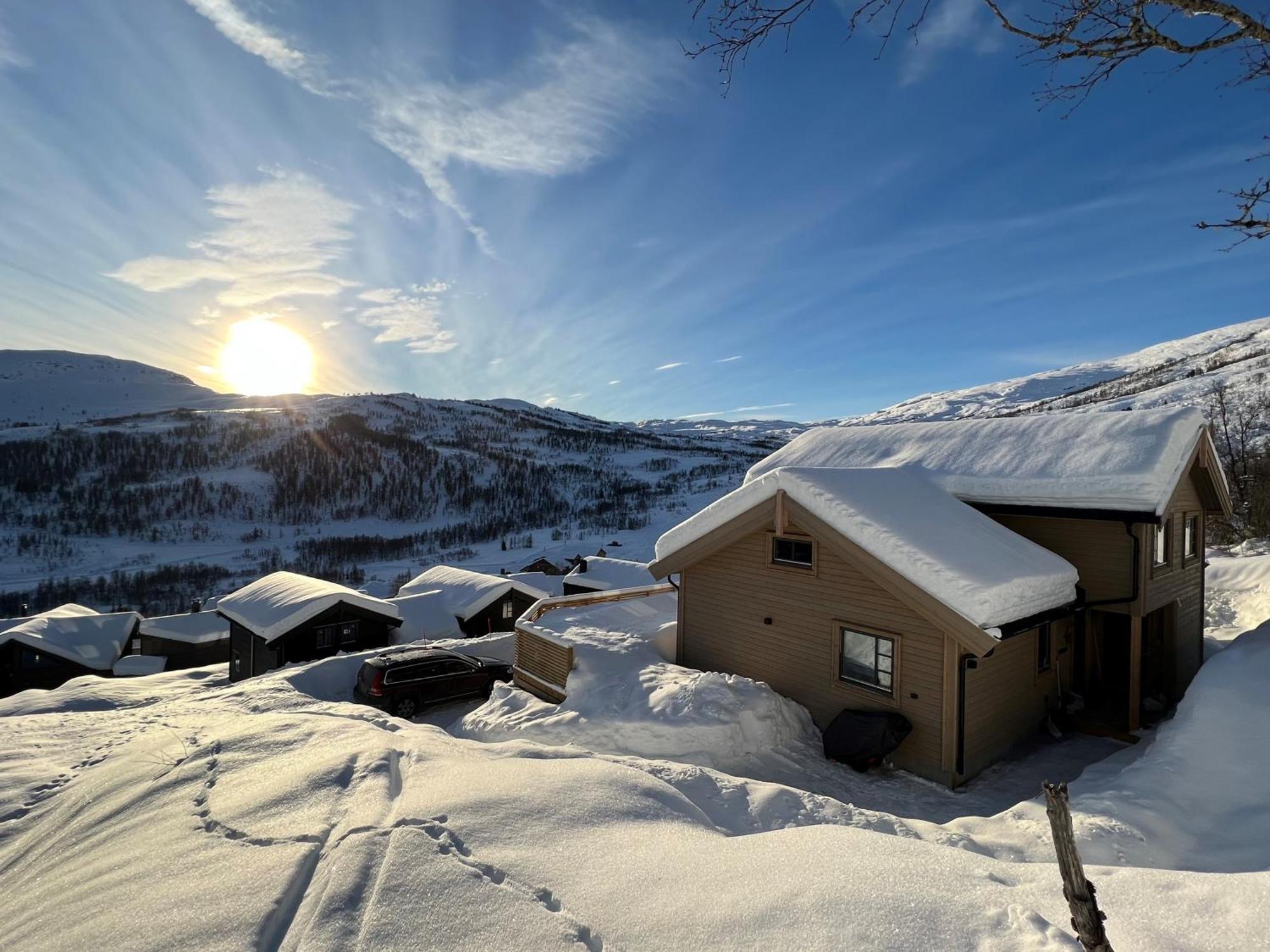 Hogerinden Lodge Sogndal Bagian luar foto